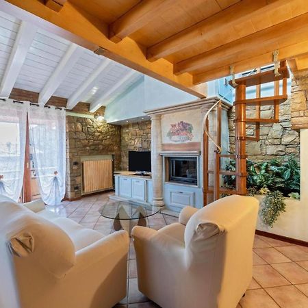Casa Vacanze Baccolo Полпенаце дел Гарда Екстериор снимка