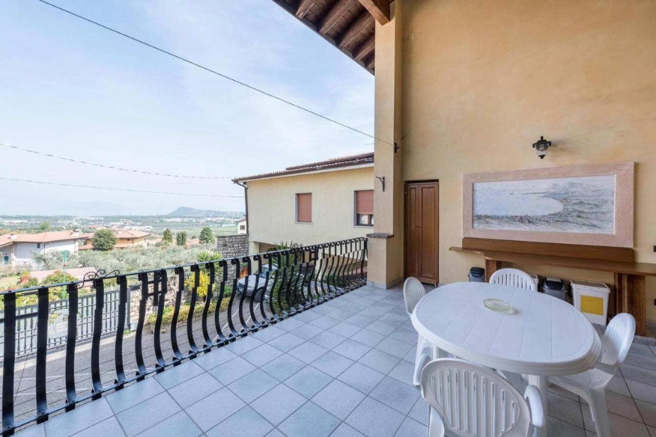 Casa Vacanze Baccolo Полпенаце дел Гарда Екстериор снимка