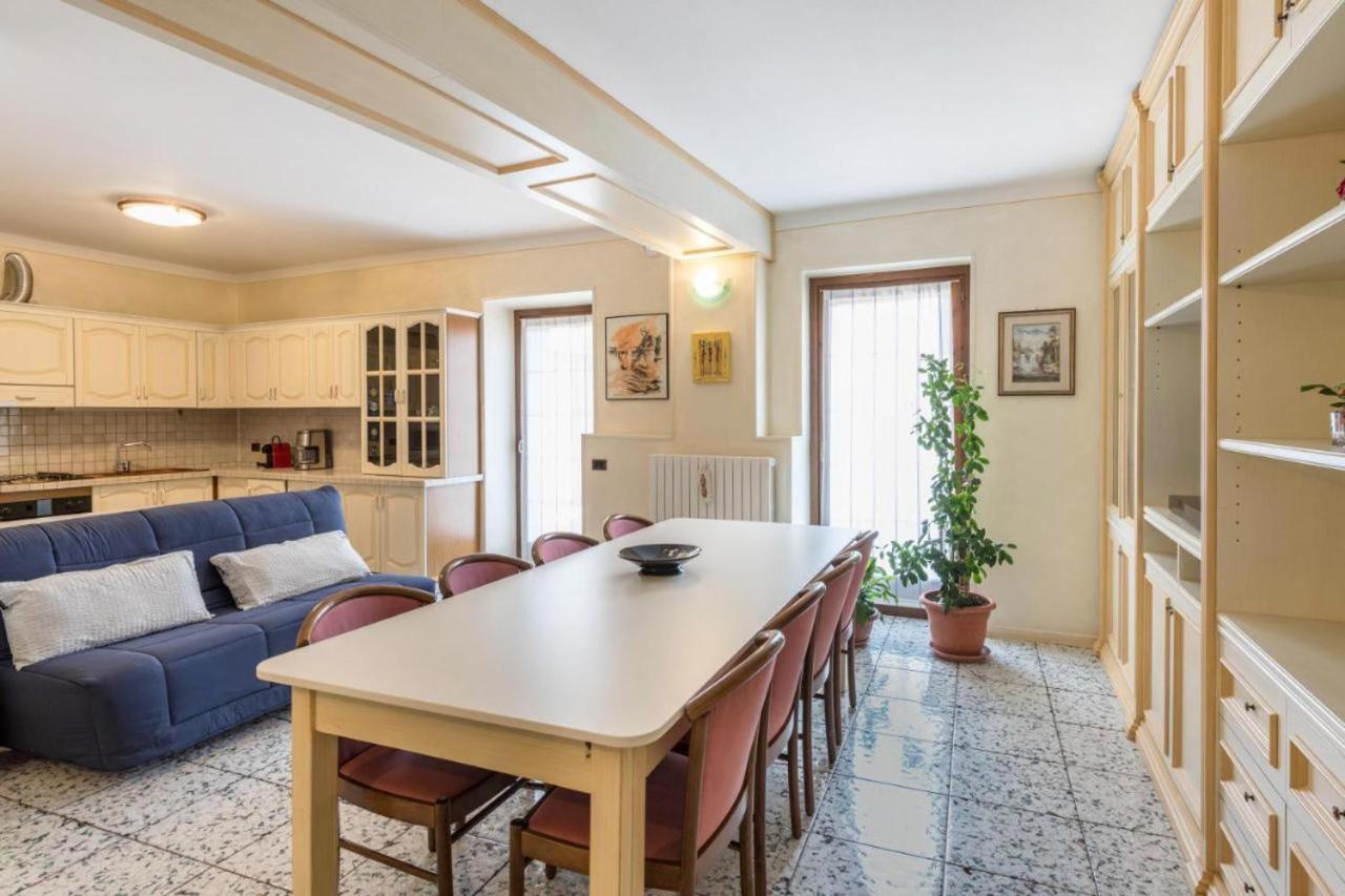 Casa Vacanze Baccolo Полпенаце дел Гарда Екстериор снимка
