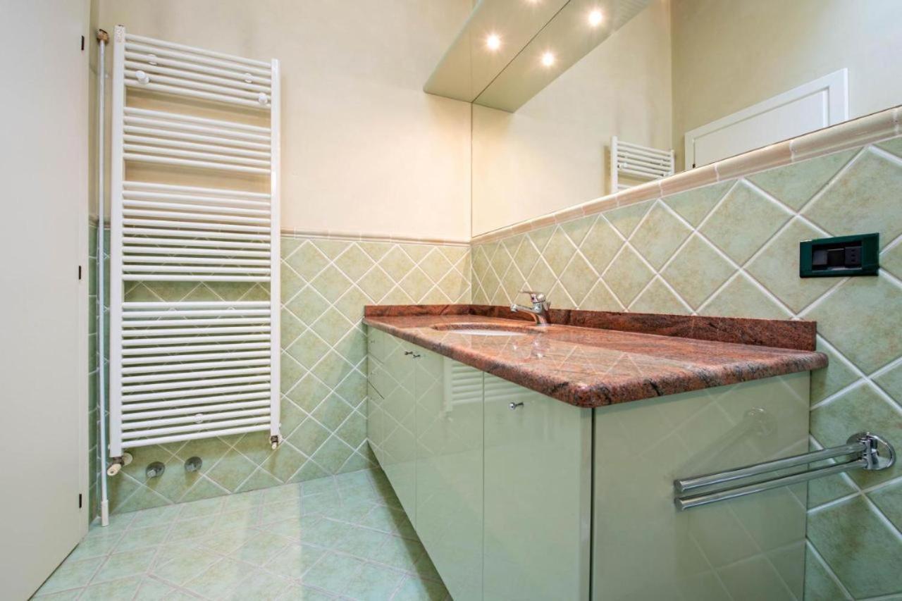 Casa Vacanze Baccolo Полпенаце дел Гарда Екстериор снимка