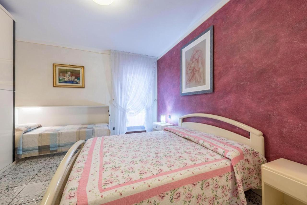 Casa Vacanze Baccolo Полпенаце дел Гарда Екстериор снимка